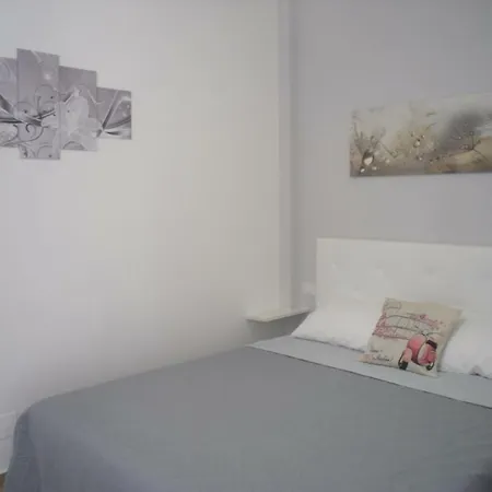 Lovely Little In Via Aurelia Apartament